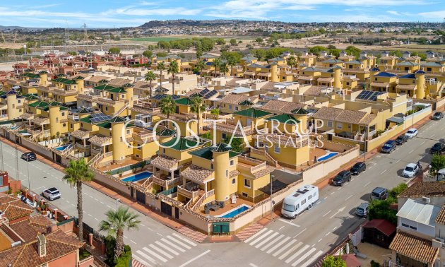 Resale - Villa -
Algorfa - Algorfa Centro
