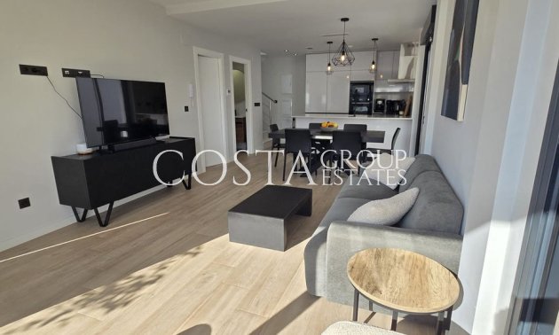 Resale - Villa -
Orihuela - Punta Prima