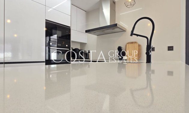 Resale - Villa -
Orihuela - Punta Prima