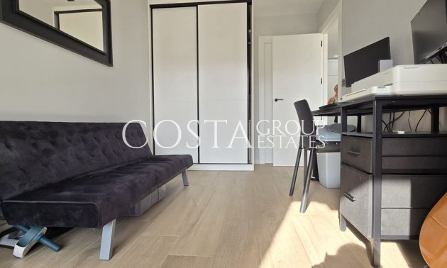 Resale - Villa -
Orihuela - Punta Prima