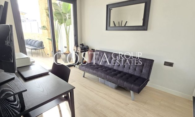 Resale - Villa -
Orihuela - Punta Prima