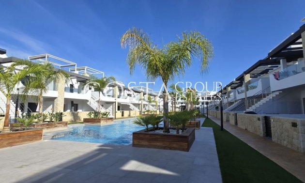 Resale - Villa -
Orihuela - Punta Prima