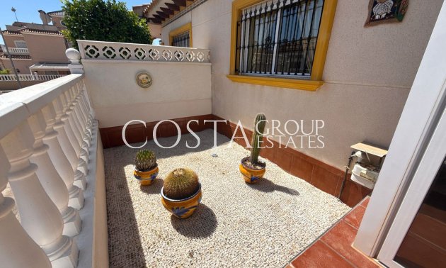 Resale - House -
Orihuela - Cabo Roig