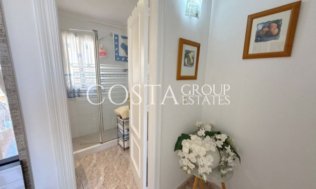 Resale - House -
Orihuela - Cabo Roig
