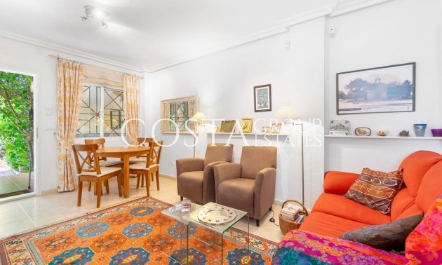 Resale - Apartments -
Torrevieja - Torrevieja Centro