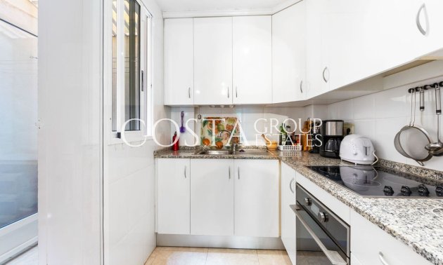 Resale - Apartments -
Torrevieja - Torrevieja Centro