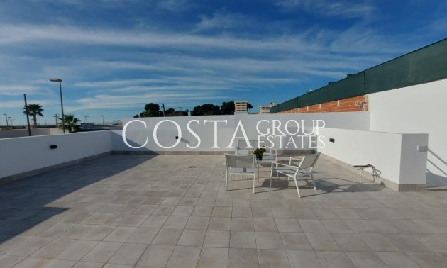 Resale - Villa -
Torre-Pacheco - Roldan