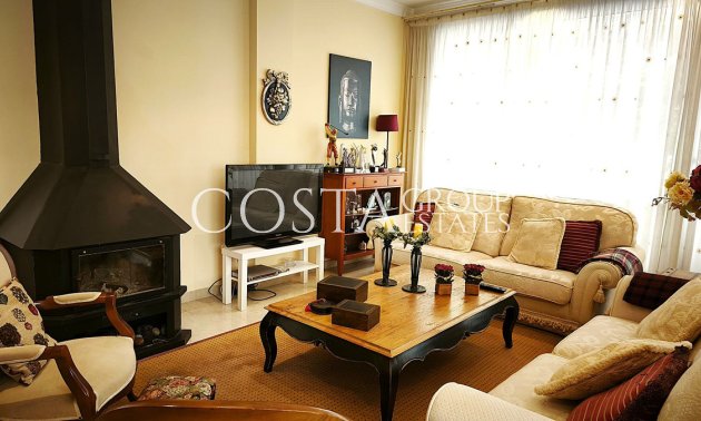 Resale - Villa -
Alicante - Alicante Centro