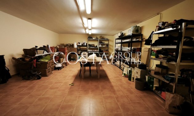 Resale - Villa -
Alicante - Alicante Centro