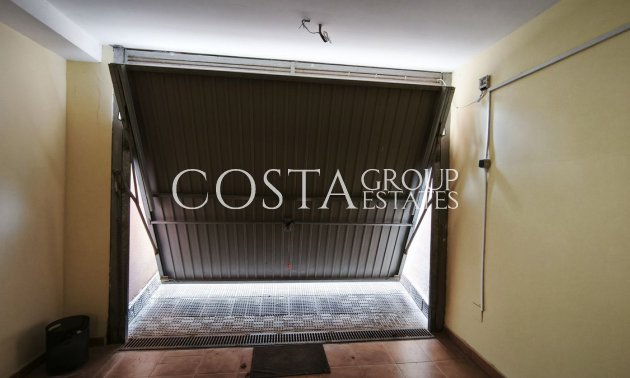 Resale - Villa -
Alicante - Alicante Centro