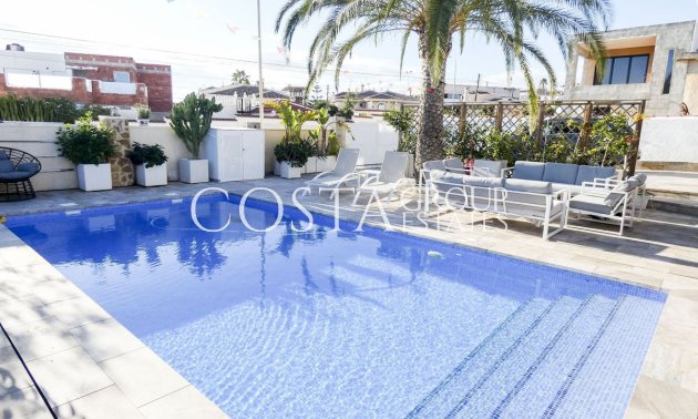 Resale - Villa -
Rojales - Ciudad Quesada