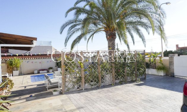 Resale - Villa -
Rojales - Ciudad Quesada