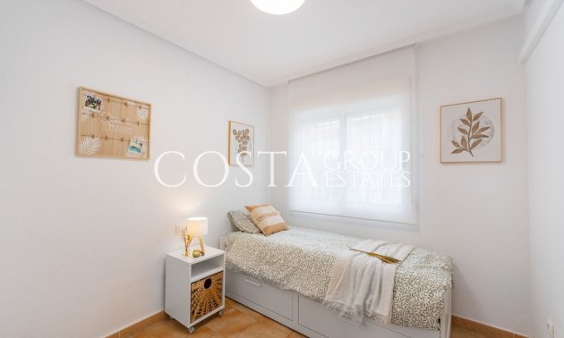 Revente - Maison -
Orihuela - Villamartin