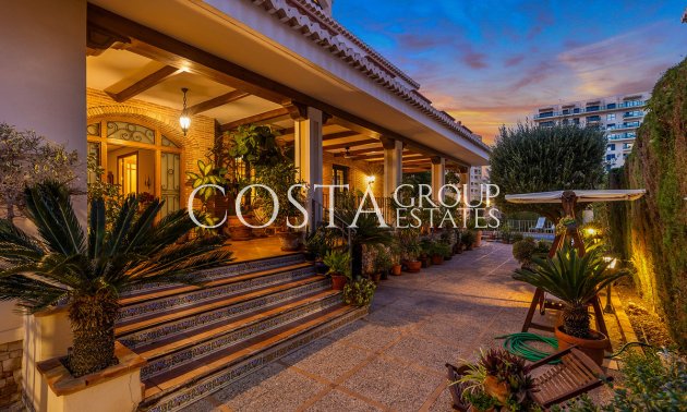 Resale - Villa -
Torrevieja - La Veleta