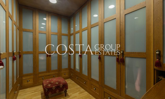 Resale - Villa -
Torrevieja - La Veleta