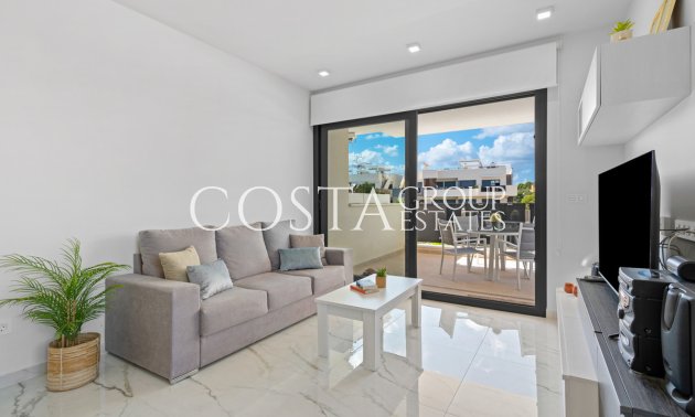 Resale - Apartments -
Orihuela - Villamartin