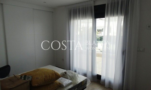 New Build - Villa -
Pilar de la Horadada