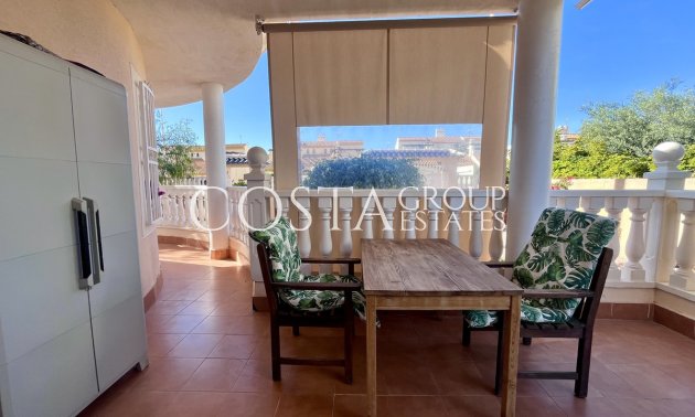 Resale - Villa -
Orihuela - La Zenia