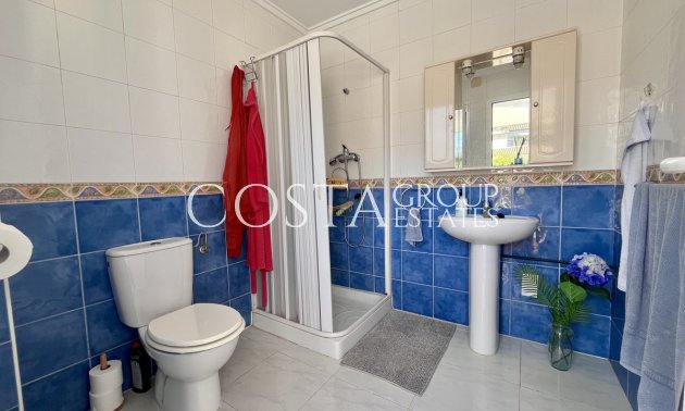 Resale - Villa -
Orihuela - La Zenia