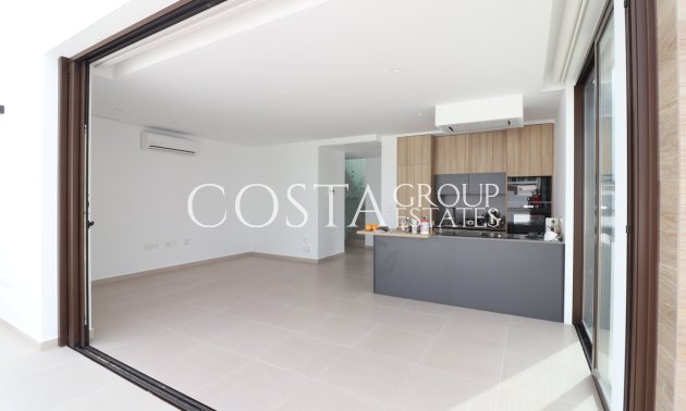 Resale - Villa -
Benijofar