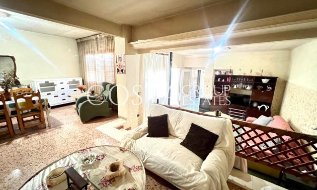 Resale - House -
Pinoso - Pinoso Centro