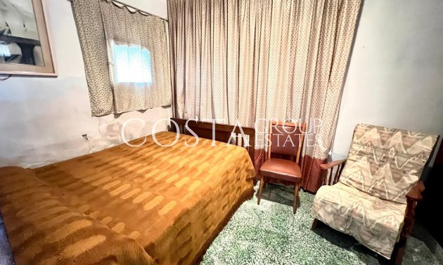 Resale - House -
Pinoso - Pinoso Centro