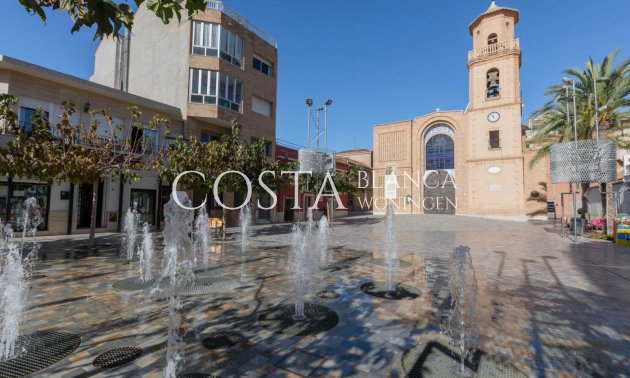 New Build - Villa -
Pilar de la Horadada