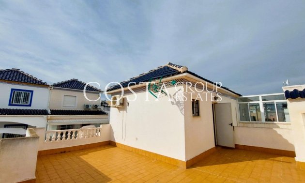 Resale - House -
Orihuela - Los Altos