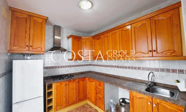 Resale - House -
Orihuela - Los Altos