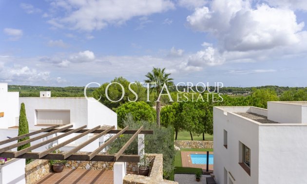 Resale - Villa -
Orihuela - Las Colinas Golf