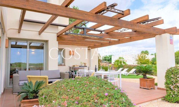 Resale - Villa -
Orihuela - Las Colinas Golf