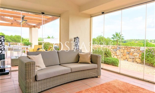 Resale - Villa -
Orihuela - Las Colinas Golf