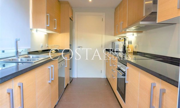 Resale - Villa -
Orihuela - Las Colinas Golf