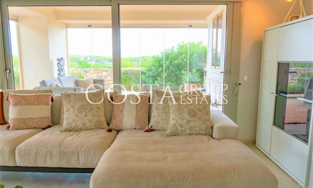 Resale - Villa -
Orihuela - Las Colinas Golf