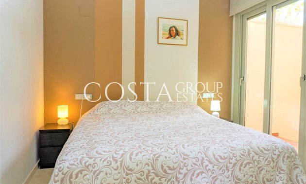 Resale - Villa -
Orihuela - Las Colinas Golf