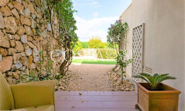 Resale - Villa -
Orihuela - Las Colinas Golf