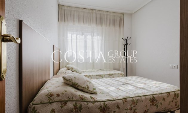 Resale - Apartments -
Torrevieja - Torrevieja Centro