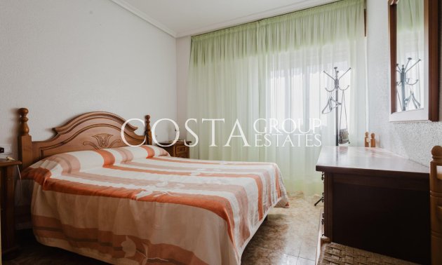 Resale - Apartments -
Torrevieja - Torrevieja Centro