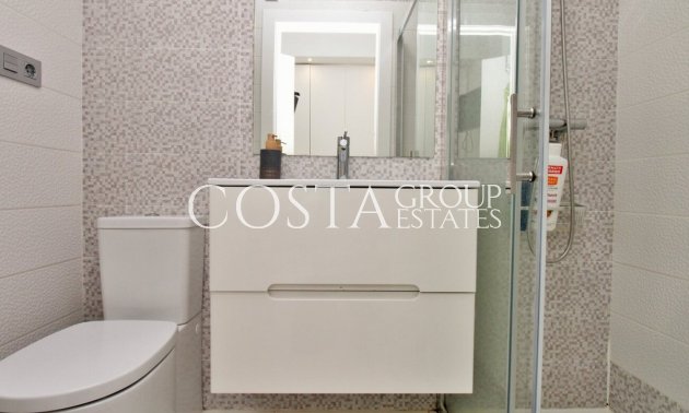 Resale - Villa -
Orihuela - Villamartin