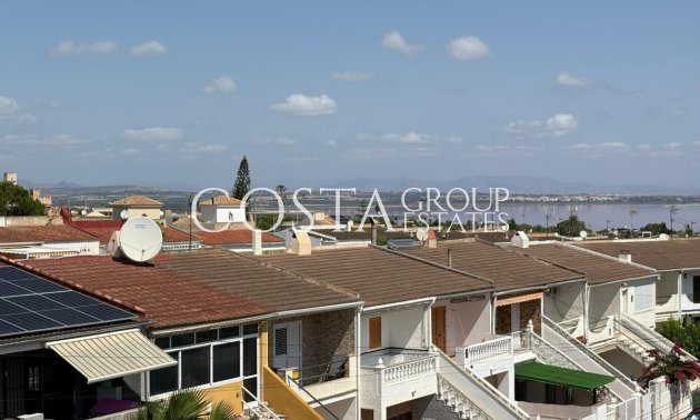 Resale - House -
Torrevieja - Torrevieja Centro