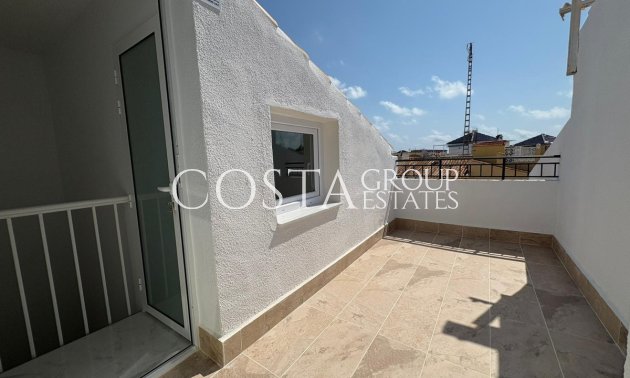 Resale - House -
Torrevieja - Torrevieja Centro