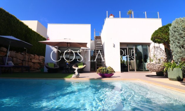 Odsprzedaż - Willa -
Benijofar