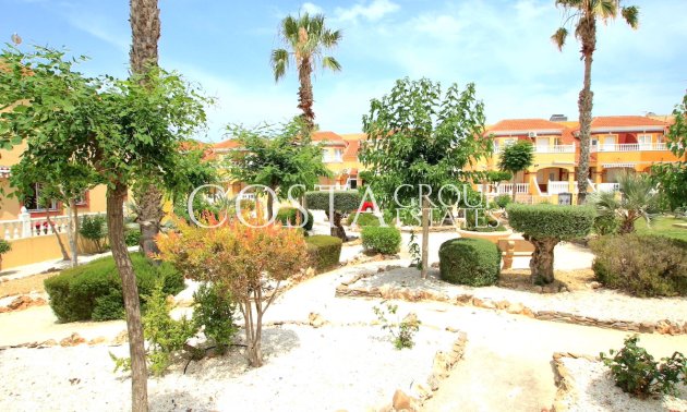 Resale - Villa -
Algorfa - Algorfa Centro