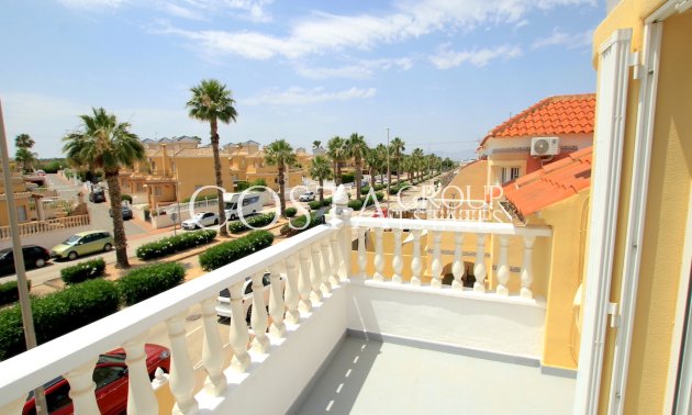 Resale - Villa -
Algorfa - Algorfa Centro