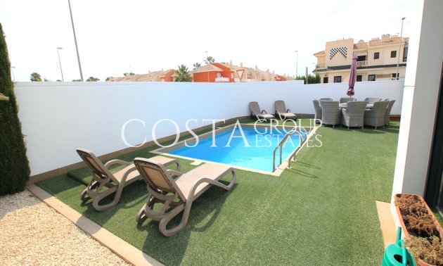 Resale - Villa -
Rojales - Ciudad Quesada