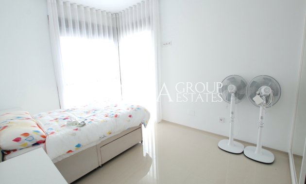 Resale - Villa -
Rojales - Ciudad Quesada