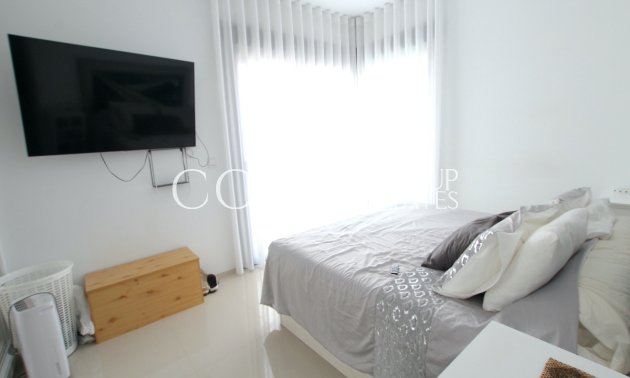 Resale - Villa -
Rojales - Ciudad Quesada