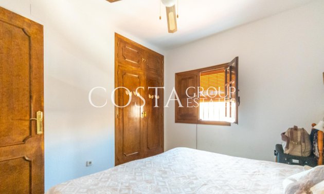 Resale - House -
Torrevieja - Cabo Cervera