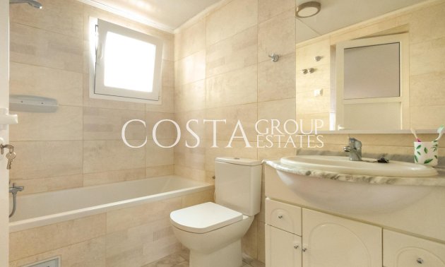 Resale - House -
Torrevieja - Cabo Cervera