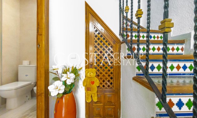 Resale - House -
Torrevieja - Cabo Cervera